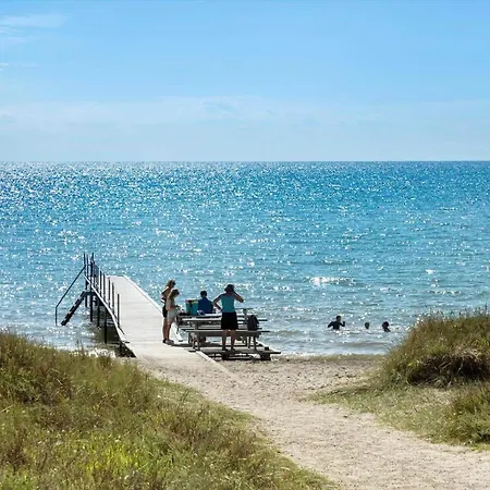 Semesterbostad L35-rodby-tjornevaenget-7 *